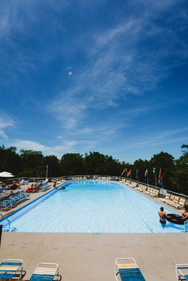Rainbow Mountain Resort - Lgbtq Friendly East Stroudsburg Exterior foto